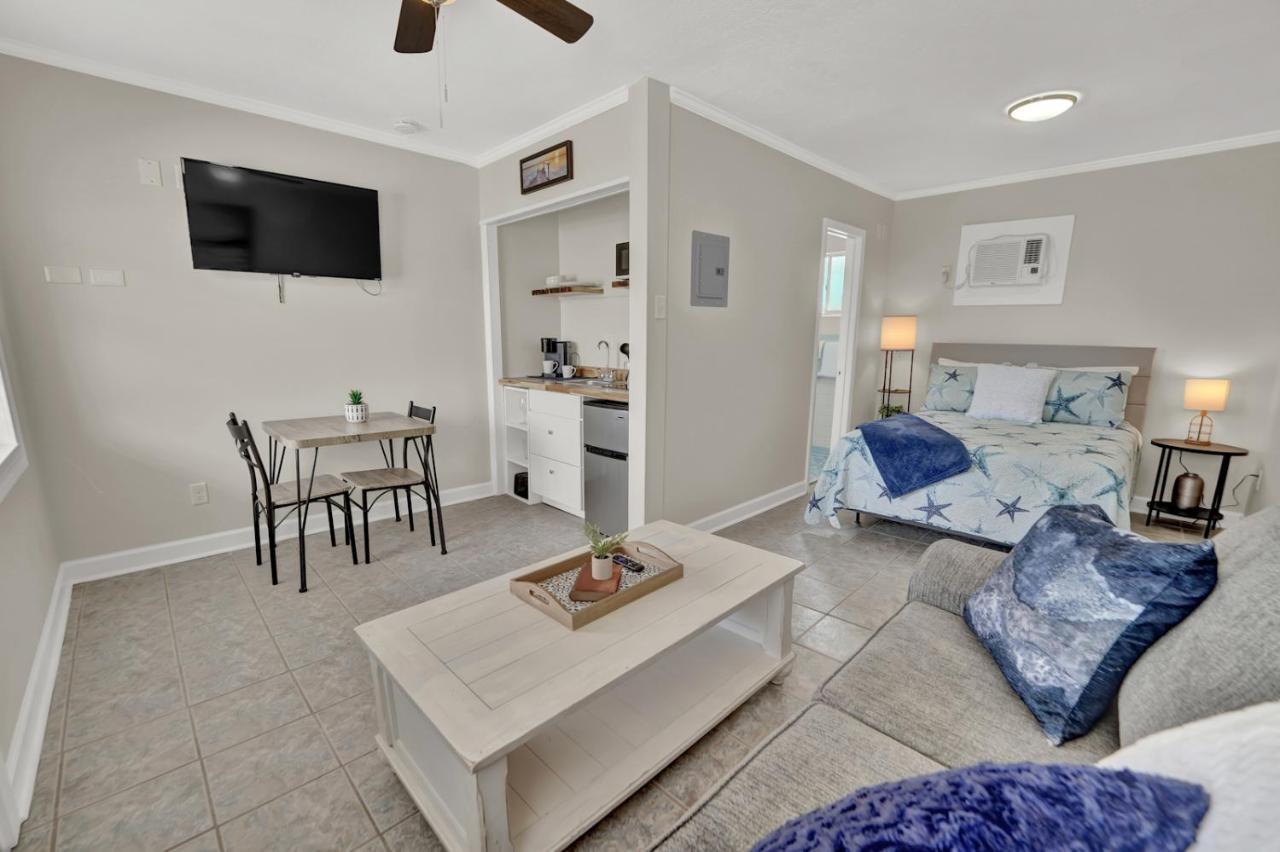 Sea Foam Suites Lower Grand Lagoon Eksteriør bilde