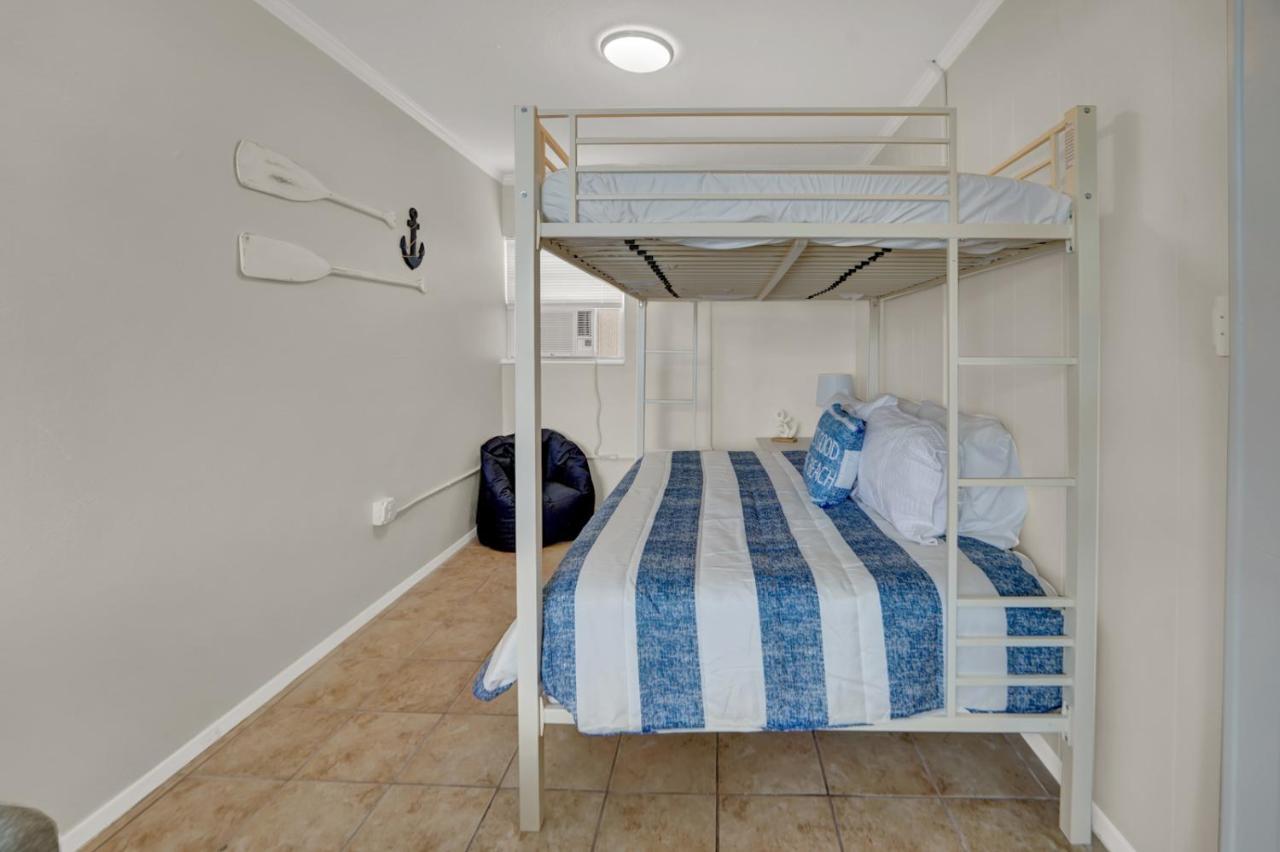 Sea Foam Suites Lower Grand Lagoon Eksteriør bilde