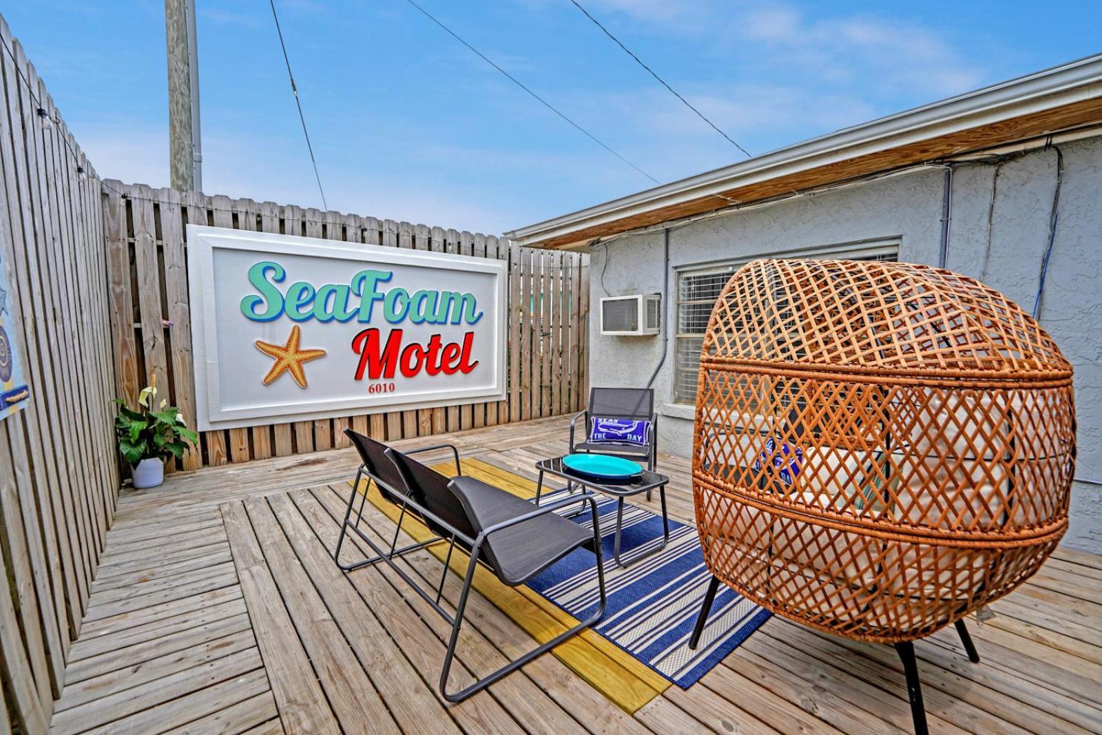 Sea Foam Suites Lower Grand Lagoon Eksteriør bilde